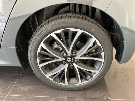 TOYOTA YARIS IV - voiture de démonstration - Photo 23