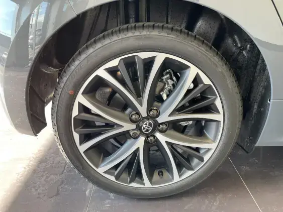 TOYOTA YARIS IV - voiture de démonstration - Photo 24