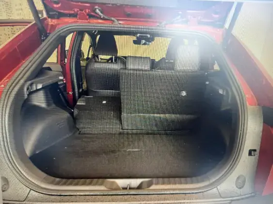 TOYOTA C-HR+ ELECTRIQUE II - voiture de démonstration - Photo 16