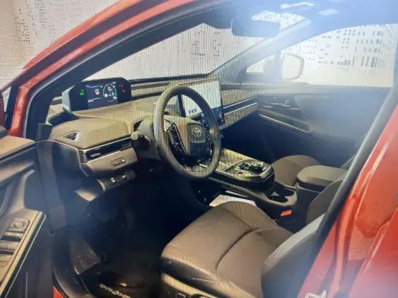 TOYOTA C-HR+ ELECTRIQUE II - voiture de démonstration - Photo 18