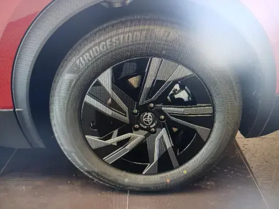 TOYOTA C-HR+ ELECTRIQUE II - voiture de démonstration - Photo 24