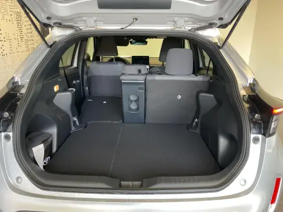 TOYOTA YARIS CROSS I - voiture de démonstration - Photo 16