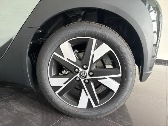 TOYOTA AYGO X - voiture de démonstration - Photo 24