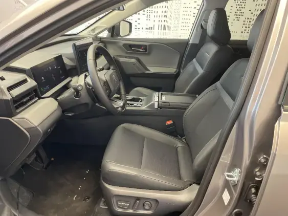 TOYOTA RAV 4 VI - voiture de démonstration - Photo 18