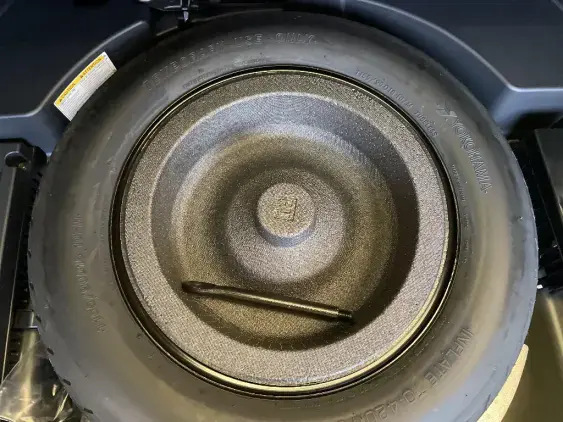 TOYOTA RAV4 V - voiture de démonstration - Photo 17