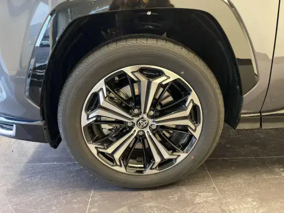 TOYOTA RAV4 V - voiture de démonstration - Photo 22