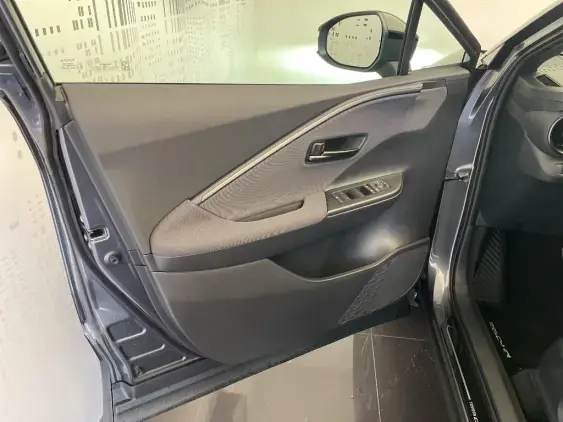 TOYOTA C-HR II - voiture de démonstration - Photo 19