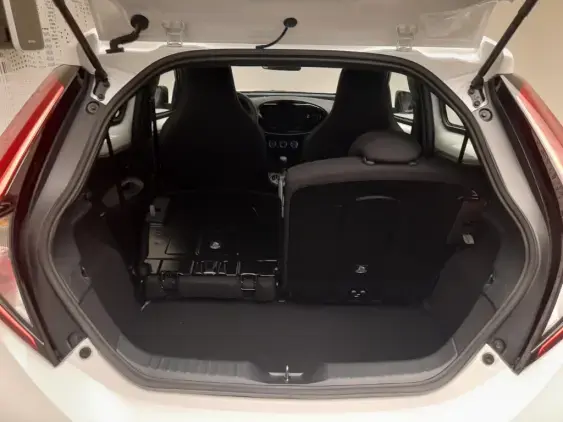 TOYOTA AYGO X - voiture de démonstration - Photo 16
