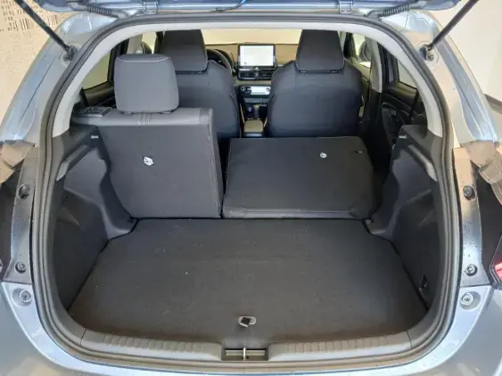 TOYOTA YARIS IV - voiture de démonstration - Photo 16