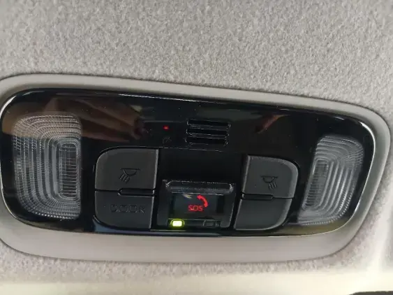 TOYOTA YARIS IV - voiture de démonstration - Photo 23