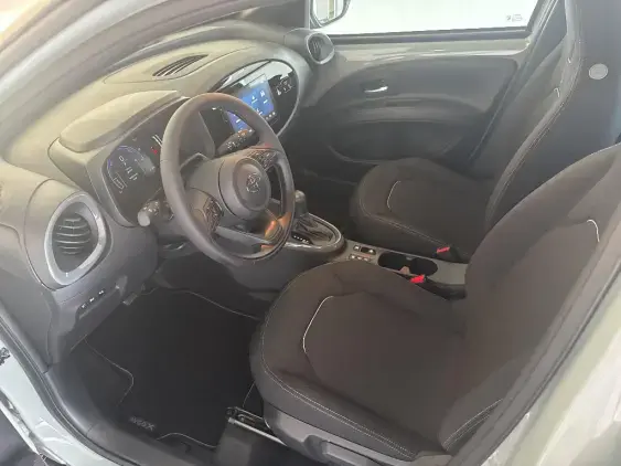 TOYOTA AYGO X - voiture de démonstration - Photo 18