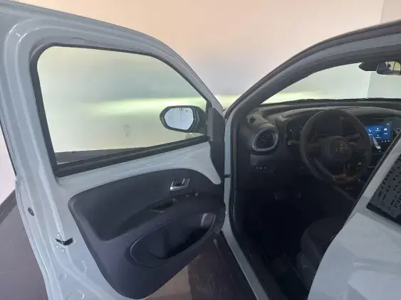TOYOTA AYGO X - voiture de démonstration - Photo 19