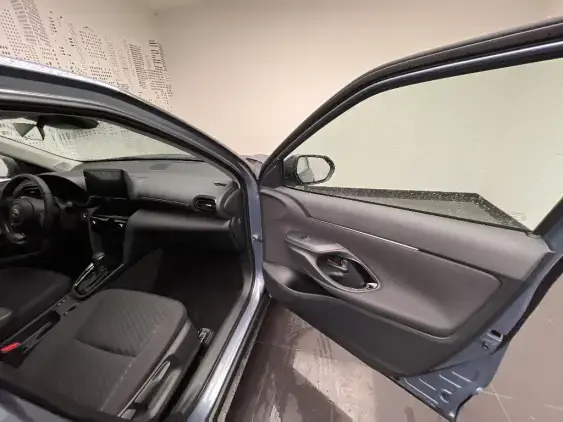 TOYOTA YARIS CROSS - voiture de démonstration - Photo 20