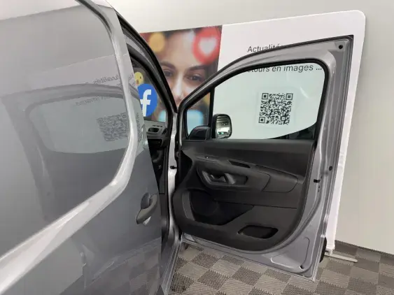 TOYOTA PROACE CITY ELECTRIQUE - voiture de démonstration - Photo 20