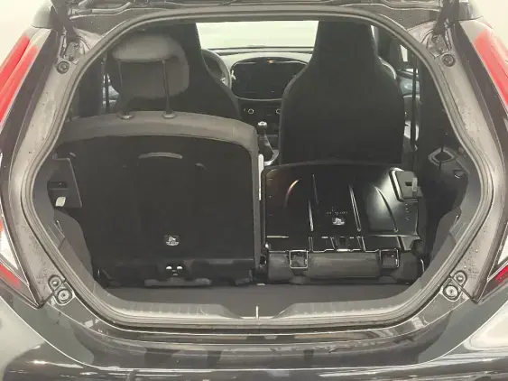 TOYOTA AYGO X - voiture de démonstration - Photo 16