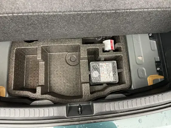 TOYOTA YARIS IV - voiture de démonstration - Photo 17