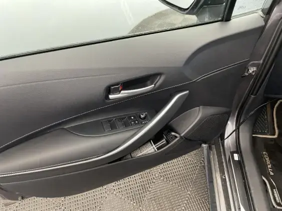 TOYOTA COROLLA TOURING SPT X - voiture de démonstration - Photo 19