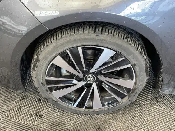 TOYOTA COROLLA TOURING SPT X - voiture de démonstration - Photo 23