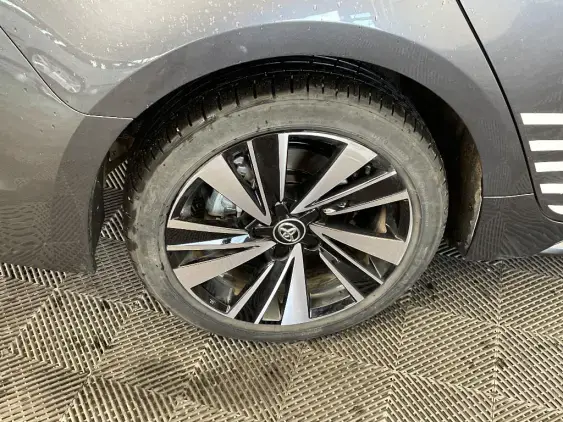 TOYOTA COROLLA TOURING SPT X - voiture de démonstration - Photo 25