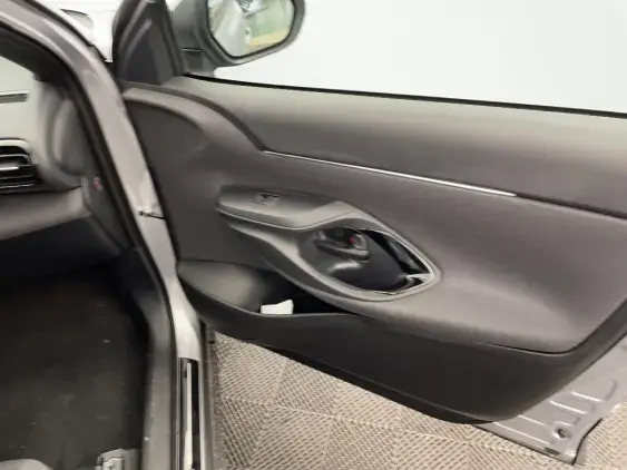 TOYOTA YARIS CROSS I - voiture de démonstration - Photo 18