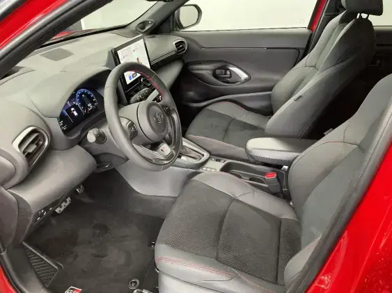 TOYOTA YARIS CROSS I - voiture de démonstration - Photo 18