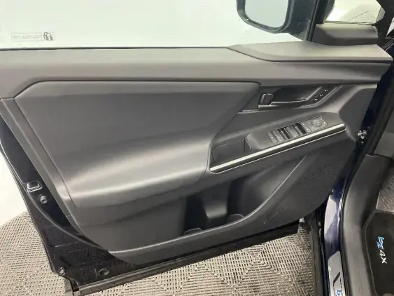 TOYOTA BZ4X - voiture de démonstration - Photo 19