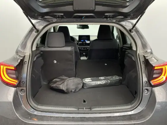 TOYOTA YARIS IV - voiture de démonstration - Photo 16