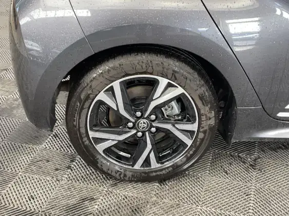 TOYOTA YARIS IV - voiture de démonstration - Photo 25
