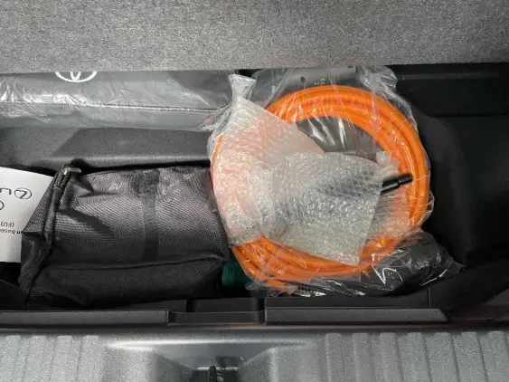 TOYOTA C-HR+ ELECTRIQUE II - voiture de démonstration - Photo 17