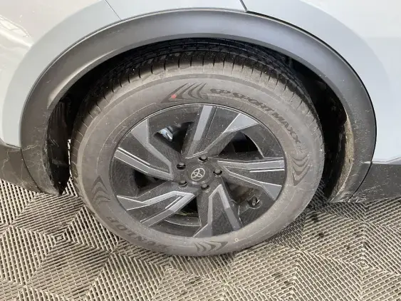 TOYOTA C-HR+ ELECTRIQUE II - voiture de démonstration - Photo 25