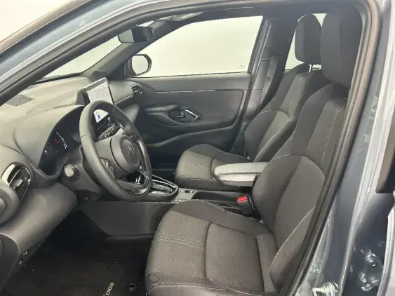 TOYOTA YARIS CROSS - voiture de démonstration - Photo 18