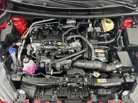 TOYOTA YARIS IV - voiture de démonstration - Photo 21