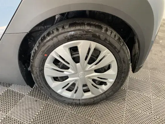 TOYOTA AYGO X - voiture de démonstration - Photo 24