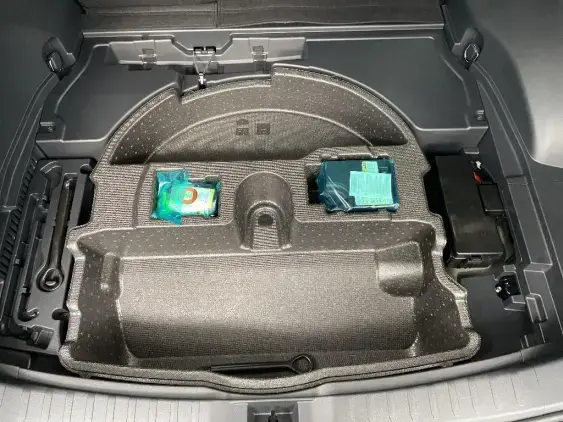 TOYOTA RAV4 V - voiture de démonstration - Photo 17