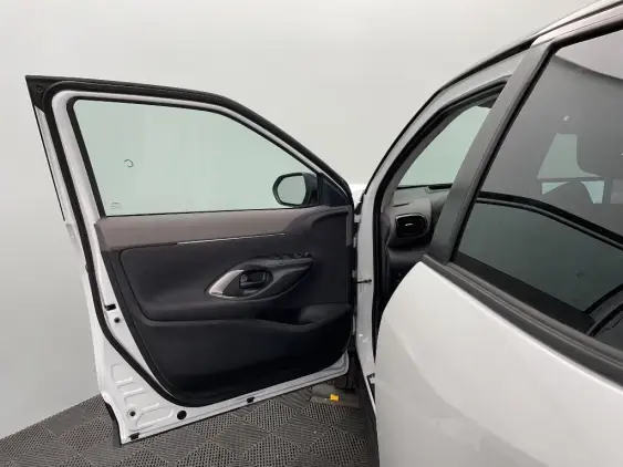 TOYOTA YARIS CROSS I - voiture de démonstration - Photo 19