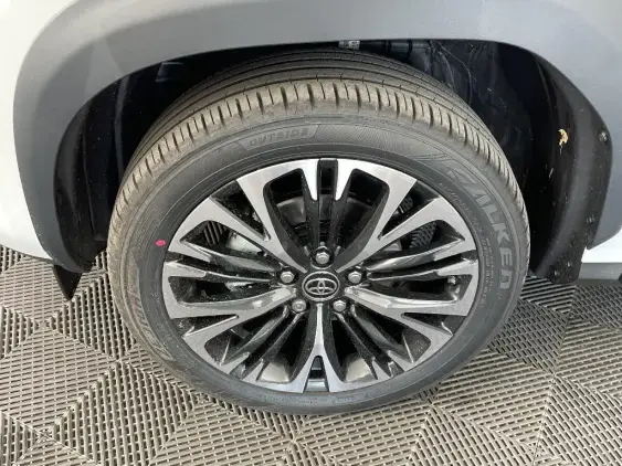 TOYOTA YARIS CROSS I - voiture de démonstration - Photo 23