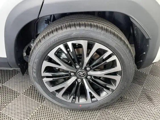 TOYOTA YARIS CROSS I - voiture de démonstration - Photo 24
