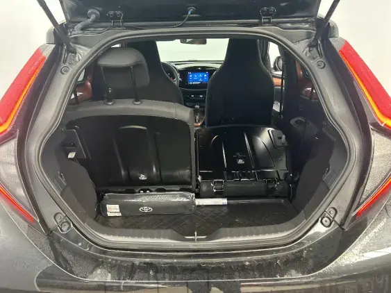 TOYOTA AYGO X - voiture de démonstration - Photo 16