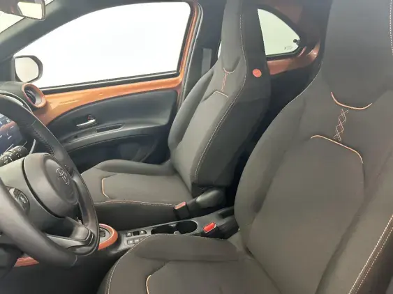 TOYOTA AYGO X - voiture de démonstration - Photo 18