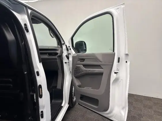 VOLKSWAGEN TRANSPORTER VU T7 - voiture de démonstration - Photo 17