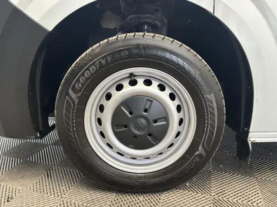 VOLKSWAGEN TRANSPORTER VU T7 - voiture de démonstration - Photo 20