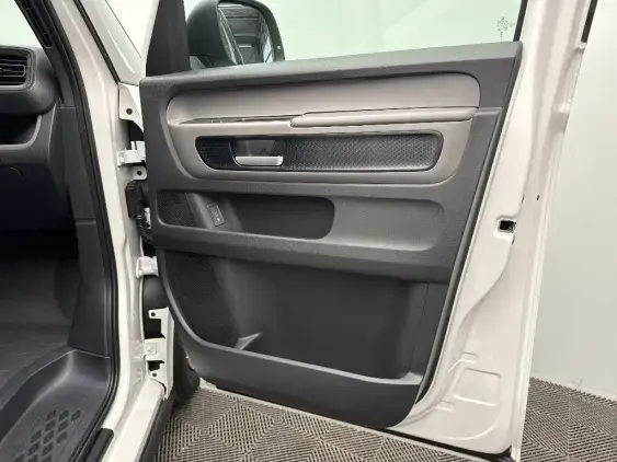 VOLKSWAGEN ID. BUZZ CARGO - voiture de démonstration - Photo 16