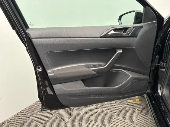 VOLKSWAGEN POLO VI - voiture de démonstration - Photo 19