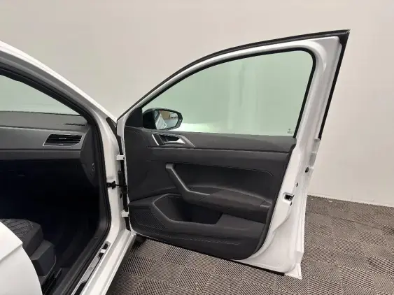VOLKSWAGEN POLO VI - voiture de démonstration - Photo 20