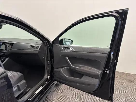 VOLKSWAGEN POLO VI - voiture de démonstration - Photo 20