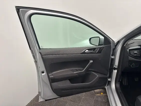 VOLKSWAGEN POLO VI - voiture de démonstration - Photo 19