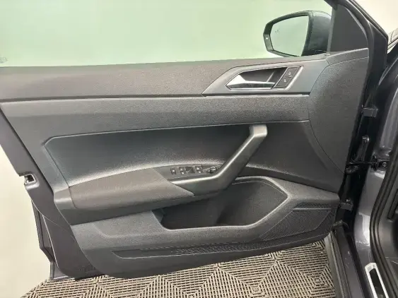 VOLKSWAGEN POLO VI - voiture de démonstration - Photo 19