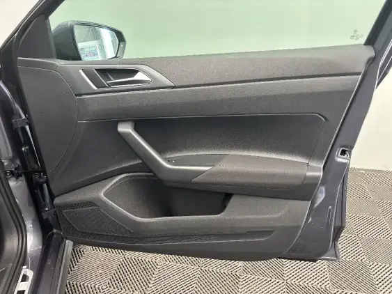 VOLKSWAGEN POLO VI - voiture de démonstration - Photo 20