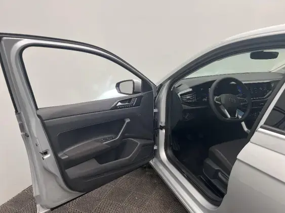 VOLKSWAGEN POLO VI - voiture de démonstration - Photo 17