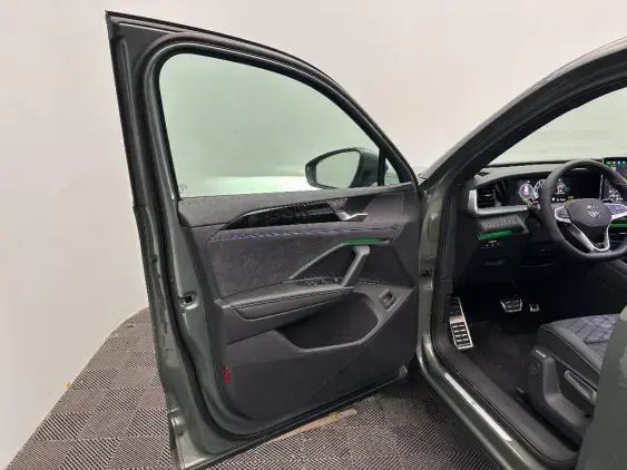 VOLKSWAGEN TAYRON - voiture de démonstration - Photo 19